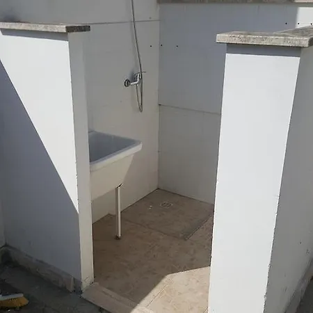 Casa Con Giardino 8 *